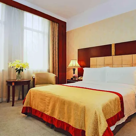 Grand Mercure Xian On Renmin Square Exterior photo